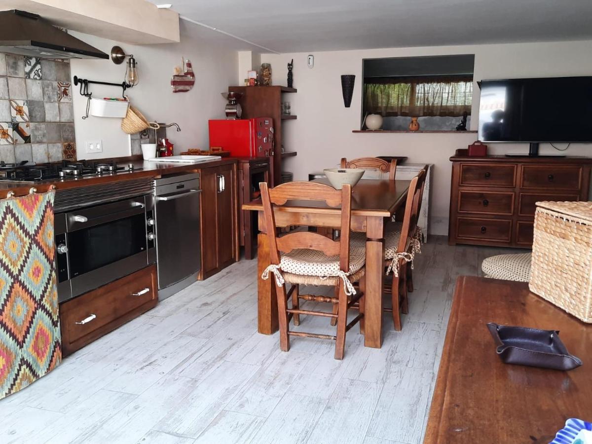 Un Apartamento Vacacional Con Detalles De Un Hogar مايرينا ديل ألخارفي المظهر الخارجي الصورة