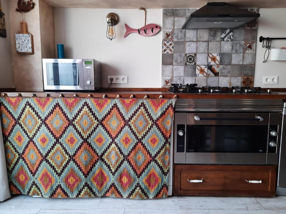 Un Apartamento Vacacional Con Detalles De Un Hogar مايرينا ديل ألخارفي المظهر الخارجي الصورة